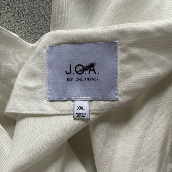 J.O.A Just One Answer White Wrap Blouse Size XXL - Picture 6 of 11